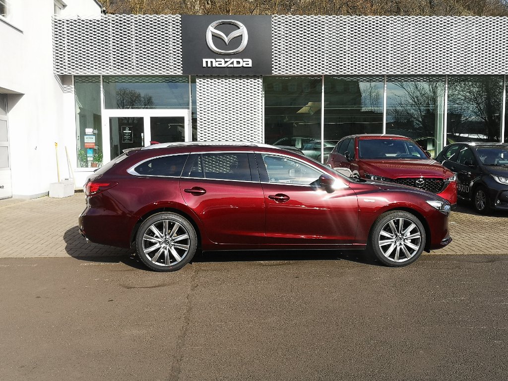 Mazda 6
