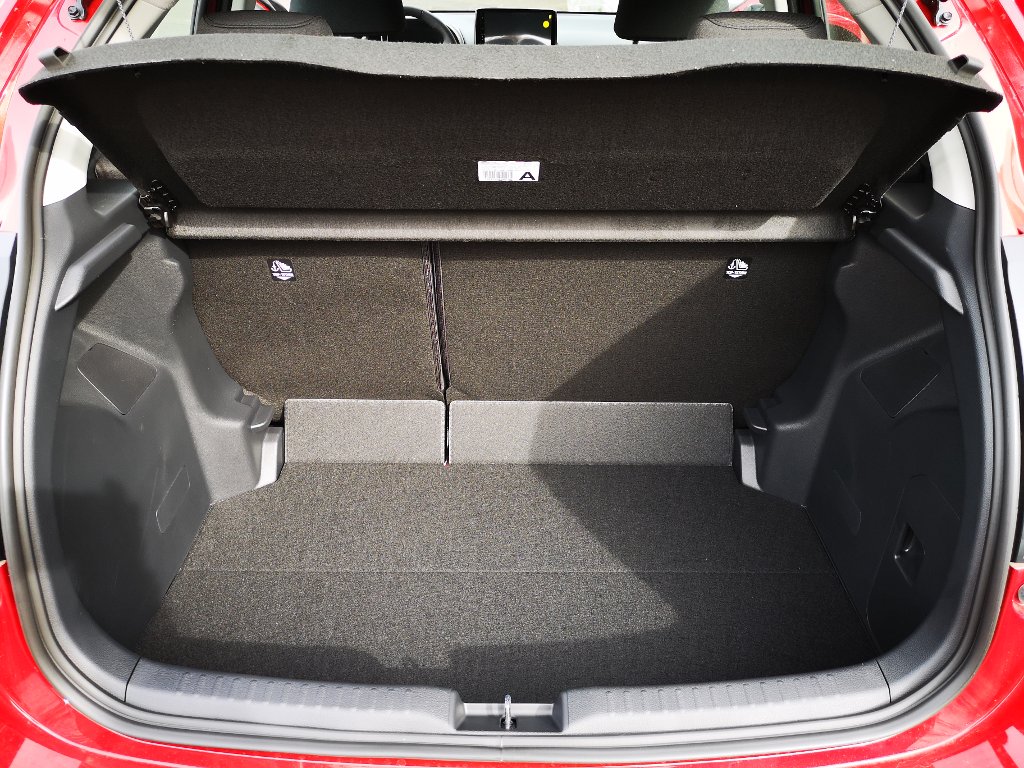 Mazda 2 Hybrid