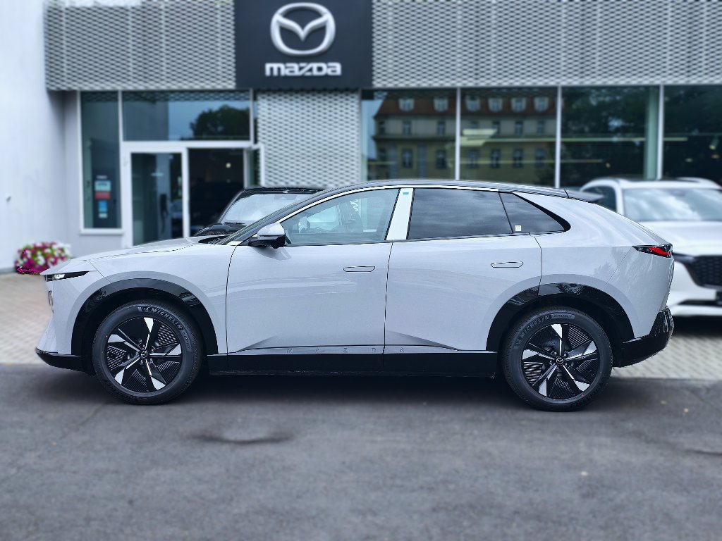 Mazda CX-6e