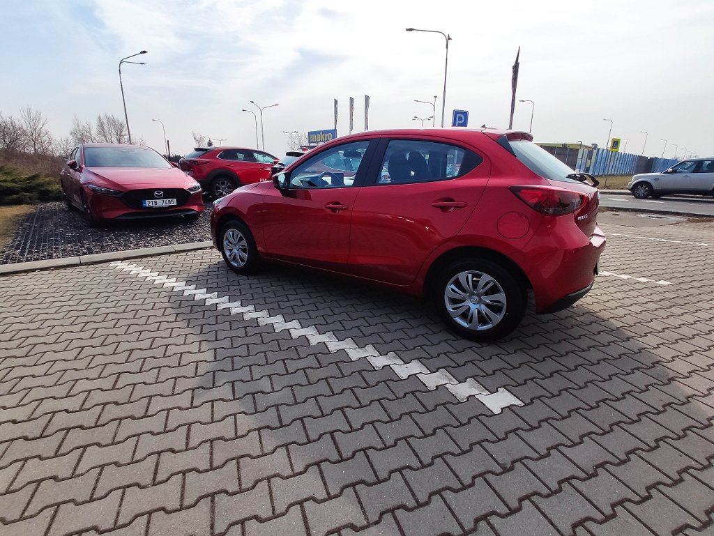 Mazda 2