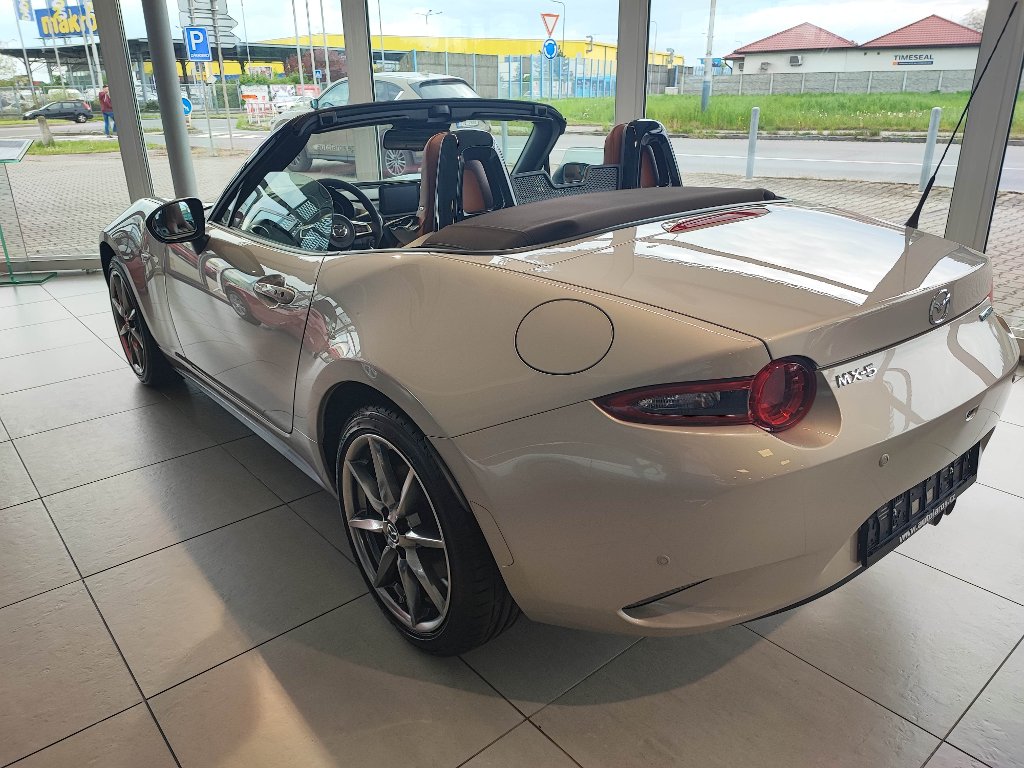 Mazda MX-5