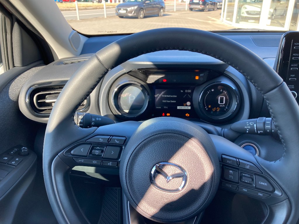 Mazda 2 Hybrid