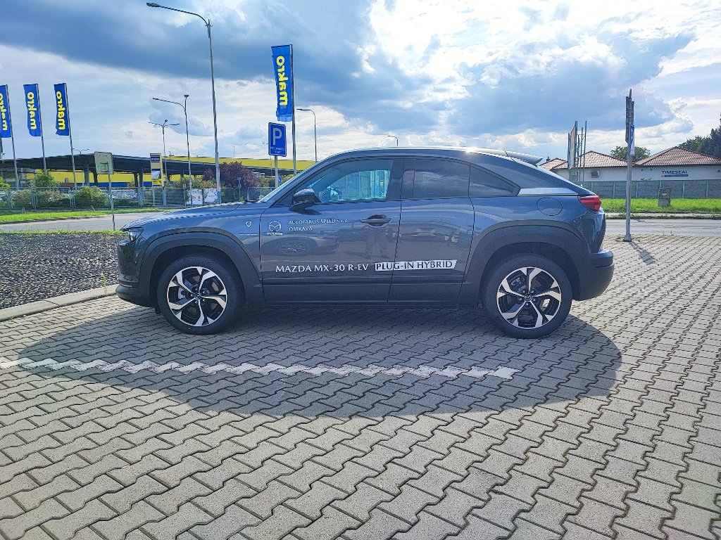 Mazda MX-30 R-EV