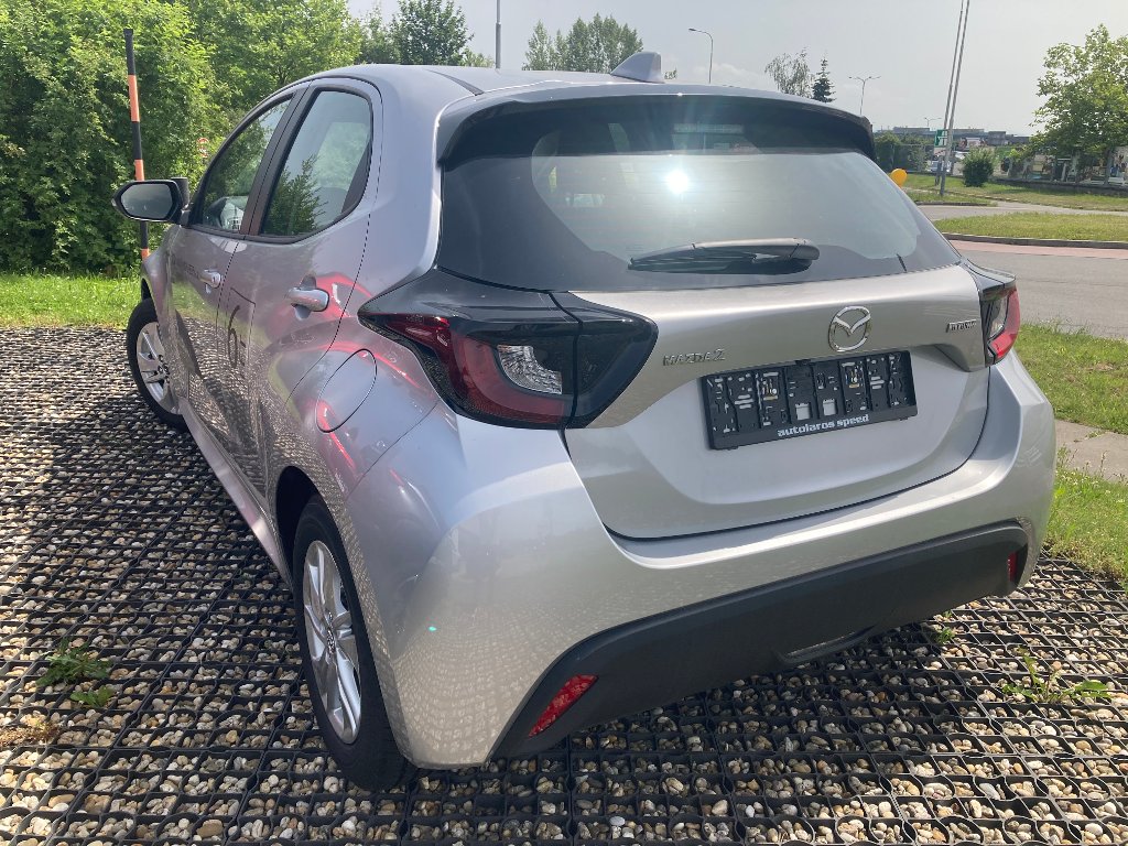 Mazda 2 Hybrid