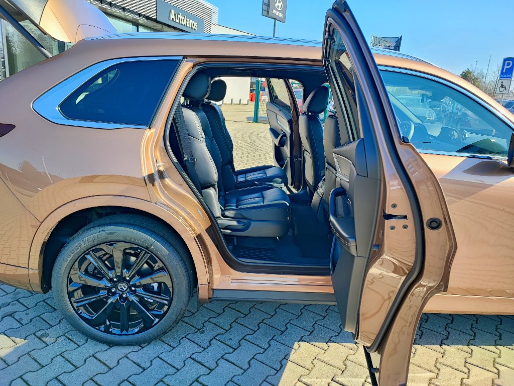 Mazda CX-80