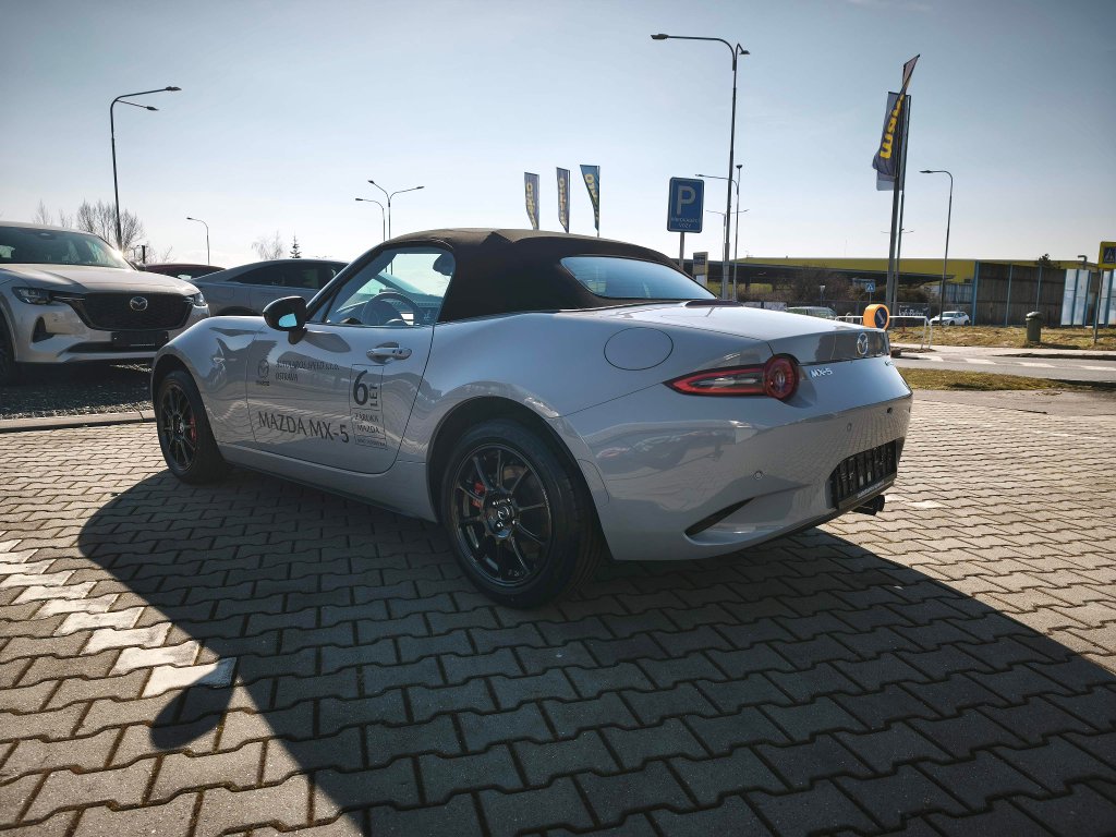 Mazda MX-5