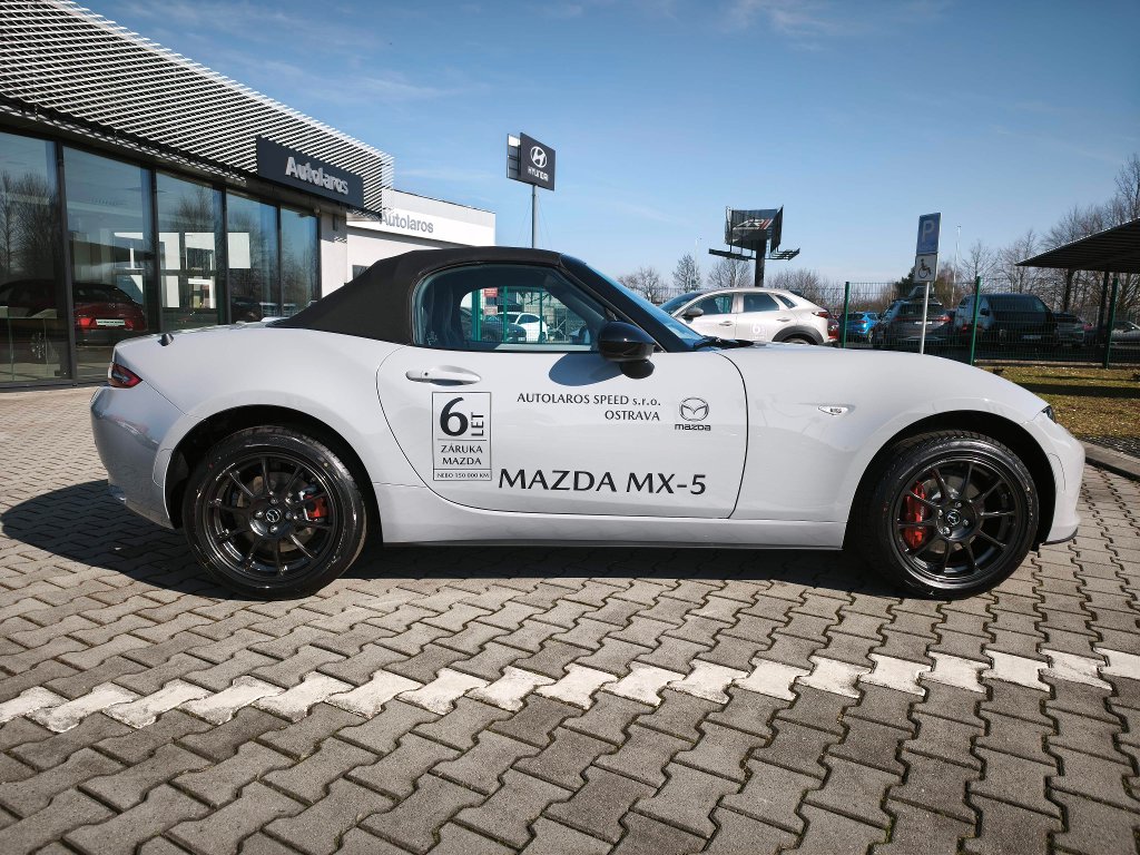 Mazda MX-5