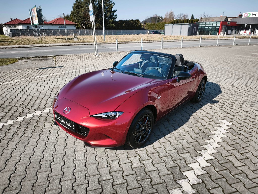 Mazda MX-5