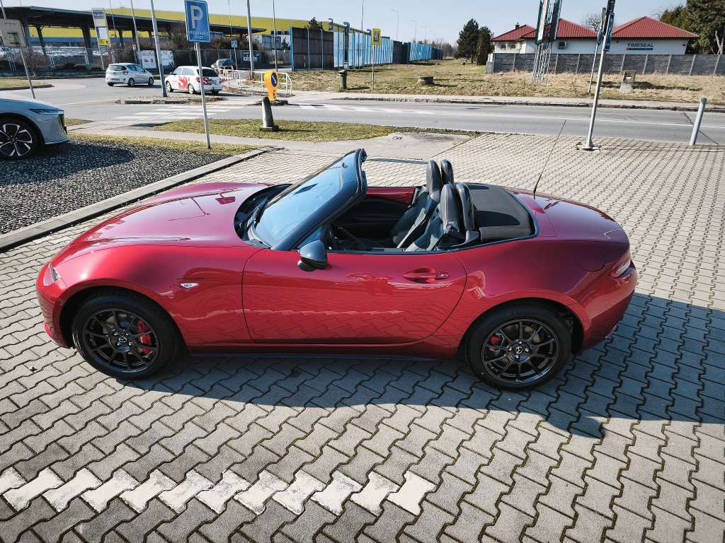 Mazda MX-5