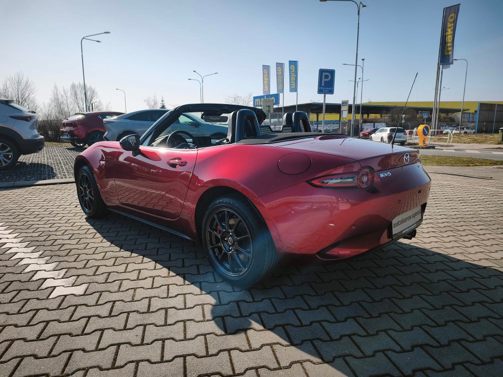 Mazda MX-5
