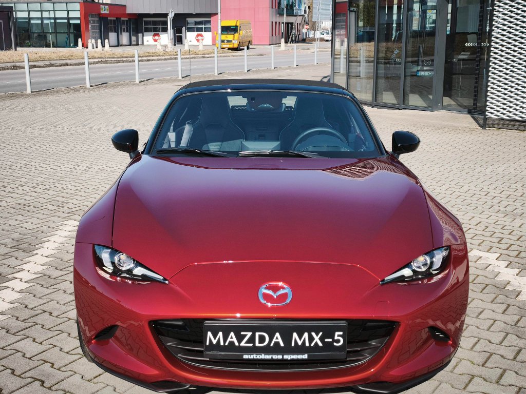Mazda MX-5