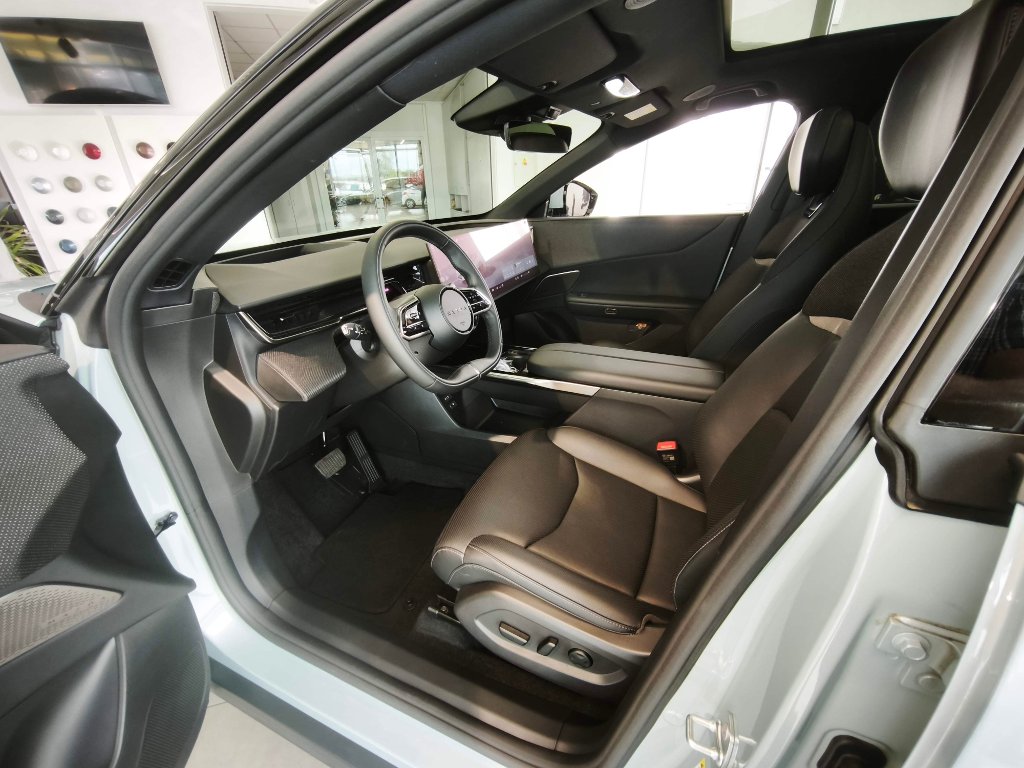 Mazda CX-6e