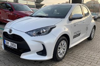 Mazda 2 Hybrid