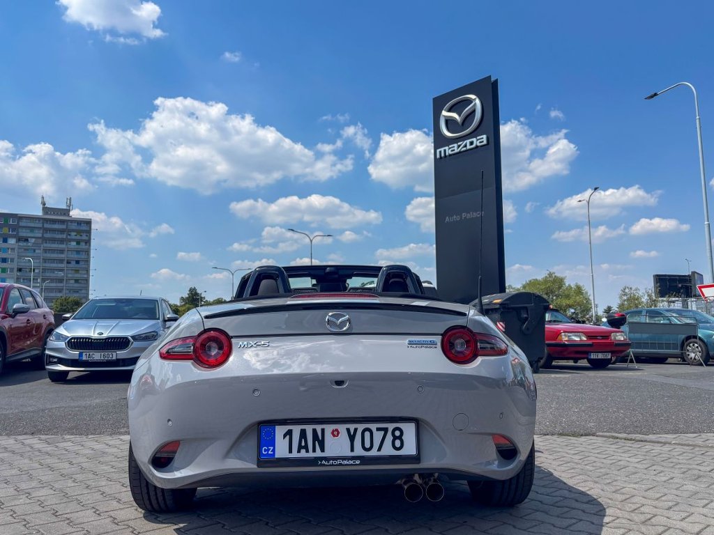 Mazda MX-5
