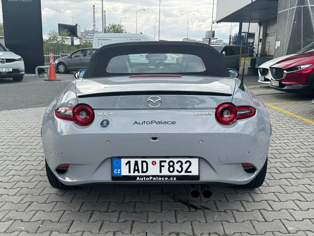 Mazda MX-5