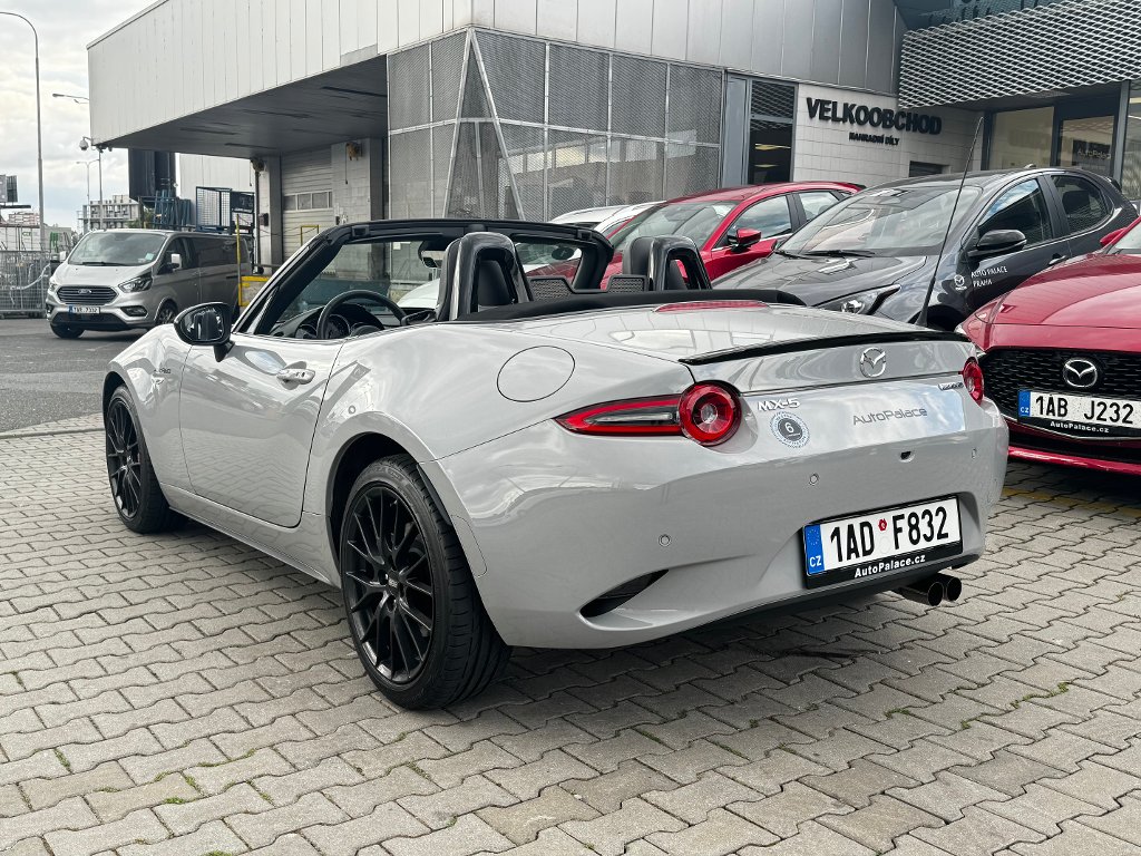 Mazda MX-5