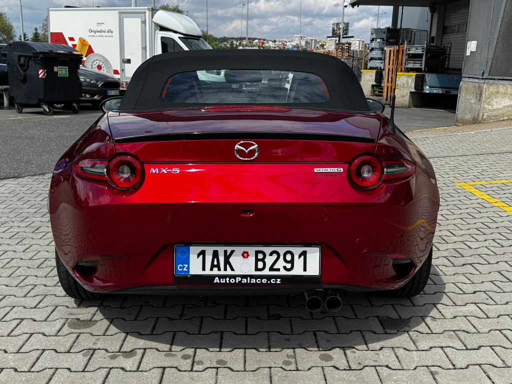 Mazda MX-5