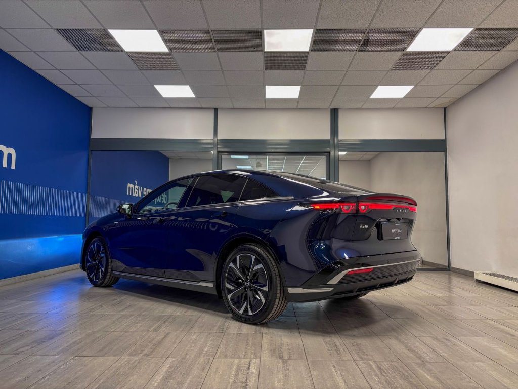Mazda 6e
