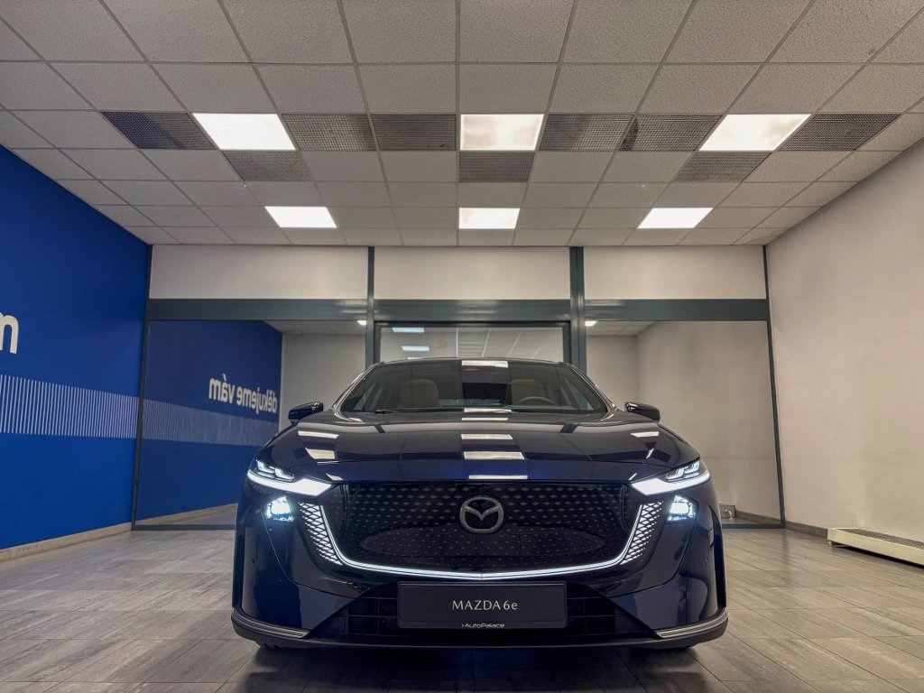 Mazda 6e