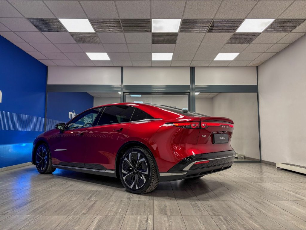 Mazda 6e