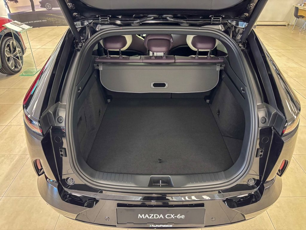Mazda CX-6e