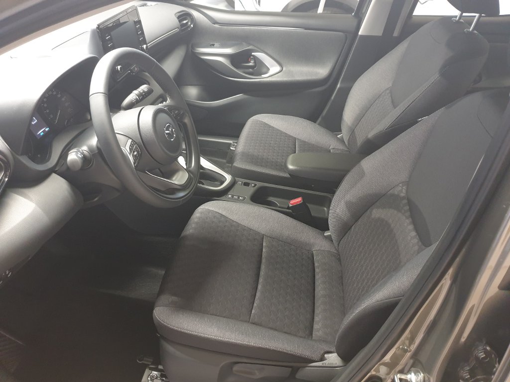 Mazda 2 Hybrid