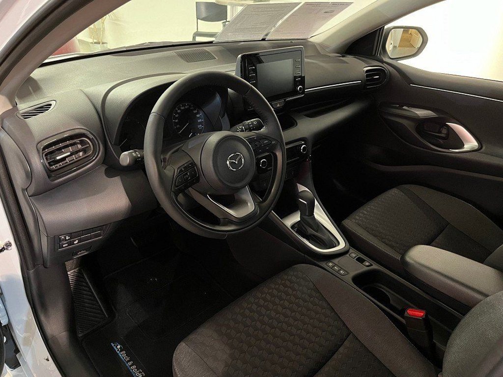 Mazda 2 Hybrid
