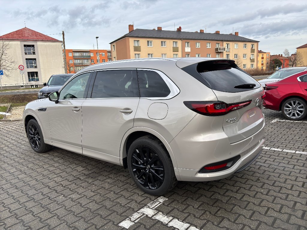Mazda CX-80
