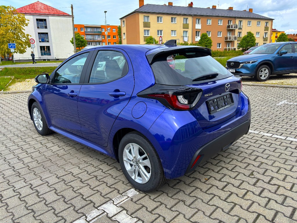 Mazda 2 Hybrid