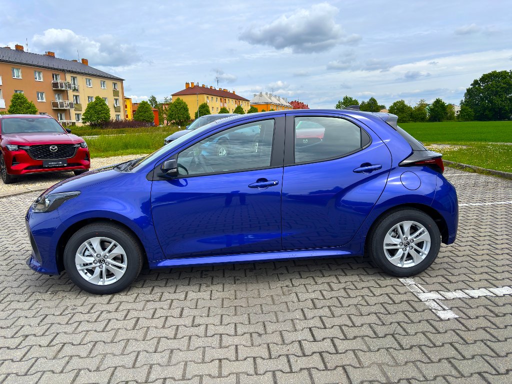 Mazda 2 Hybrid