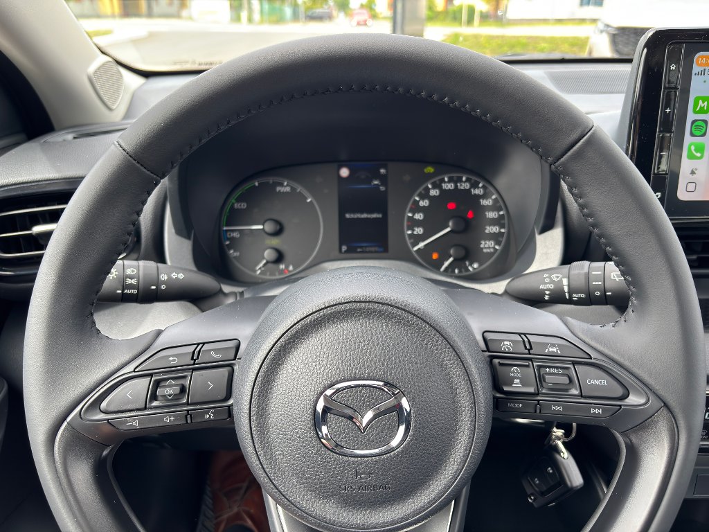 Mazda 2 Hybrid