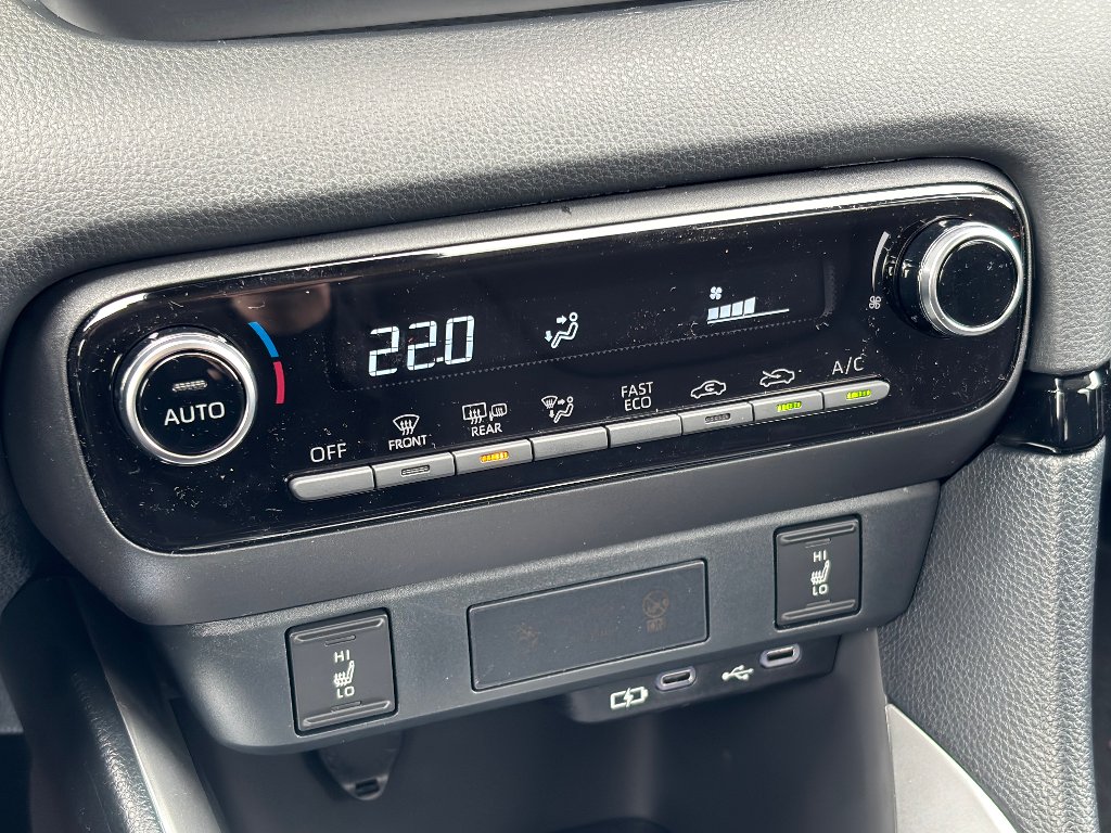 Mazda 2 Hybrid