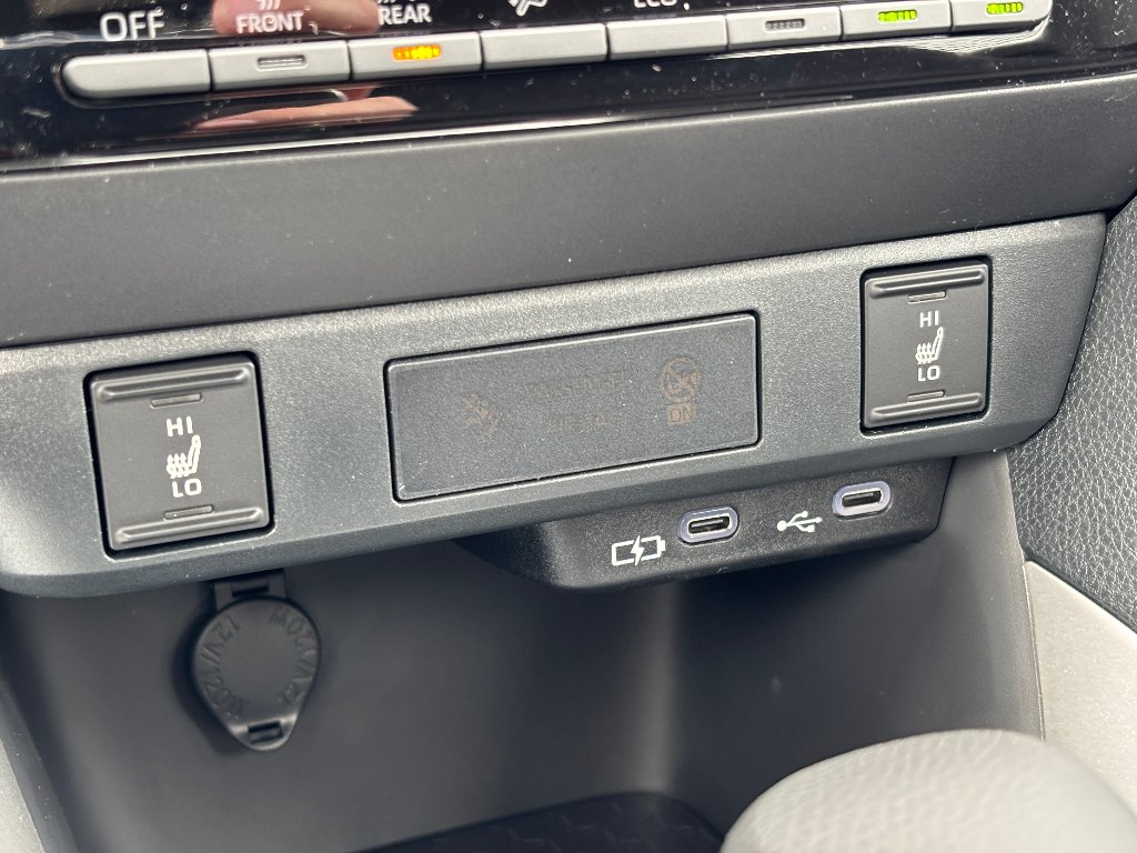 Mazda 2 Hybrid