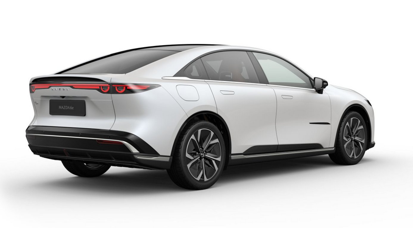 Mazda 6e