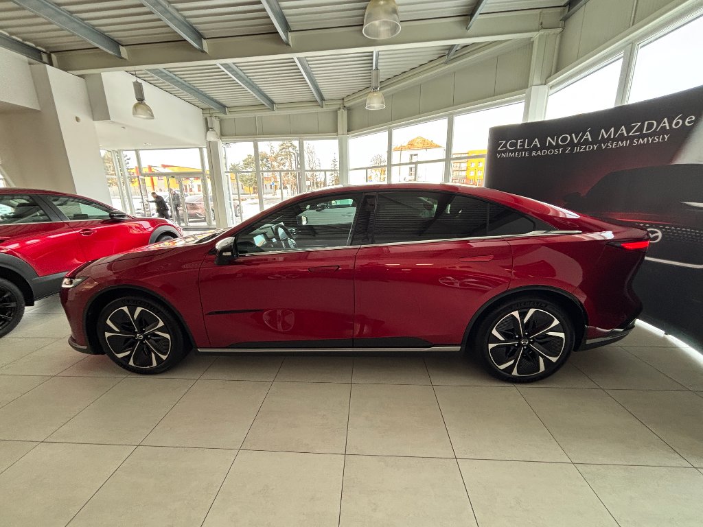 Mazda 6e
