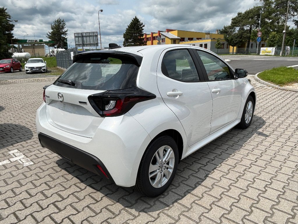 Mazda 2 Hybrid