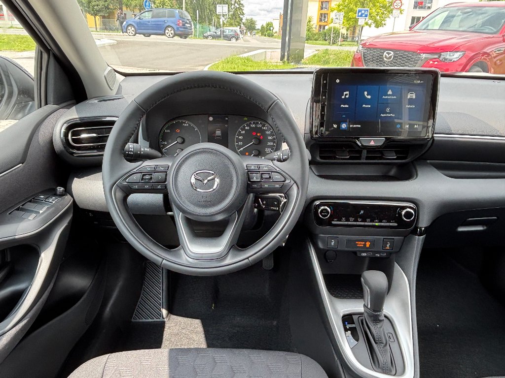 Mazda 2 Hybrid