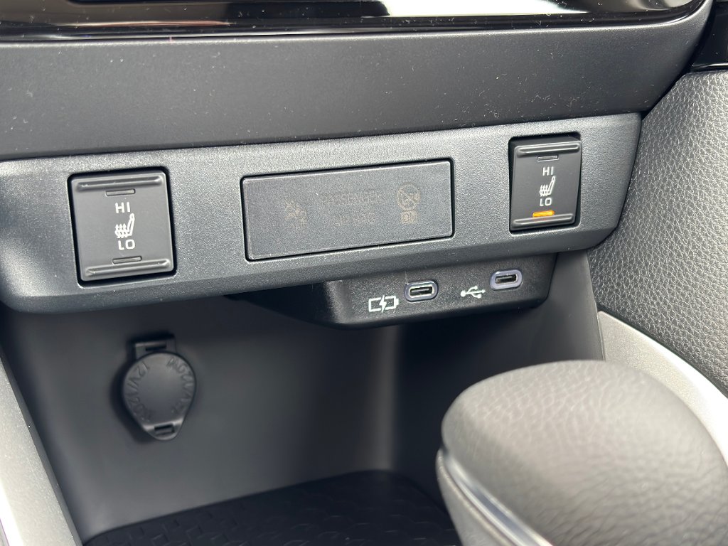 Mazda 2 Hybrid