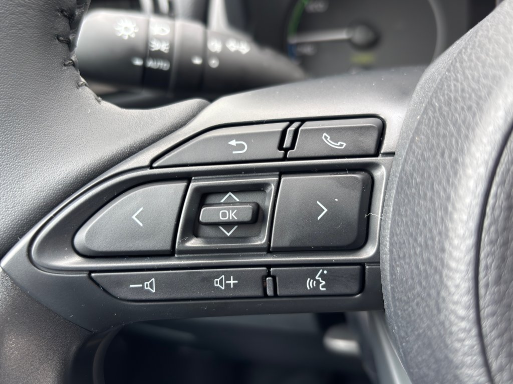 Mazda 2 Hybrid