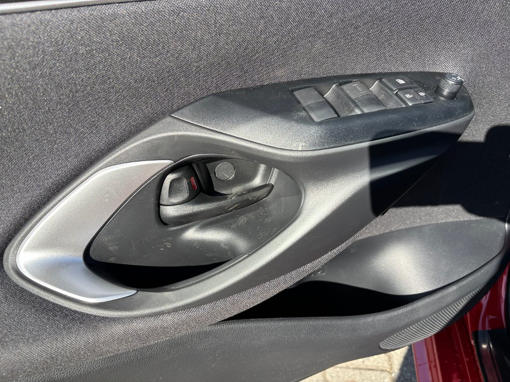Mazda 2 Hybrid