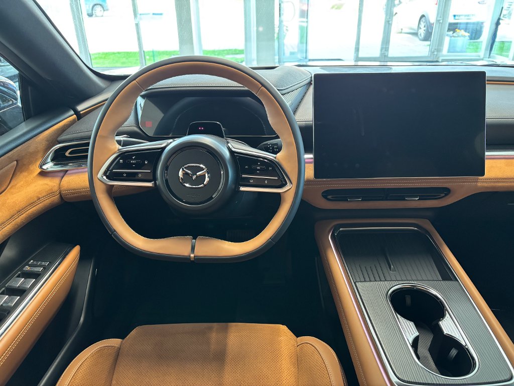 Mazda 6e