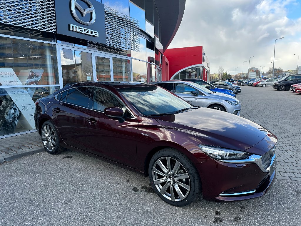 Mazda 6