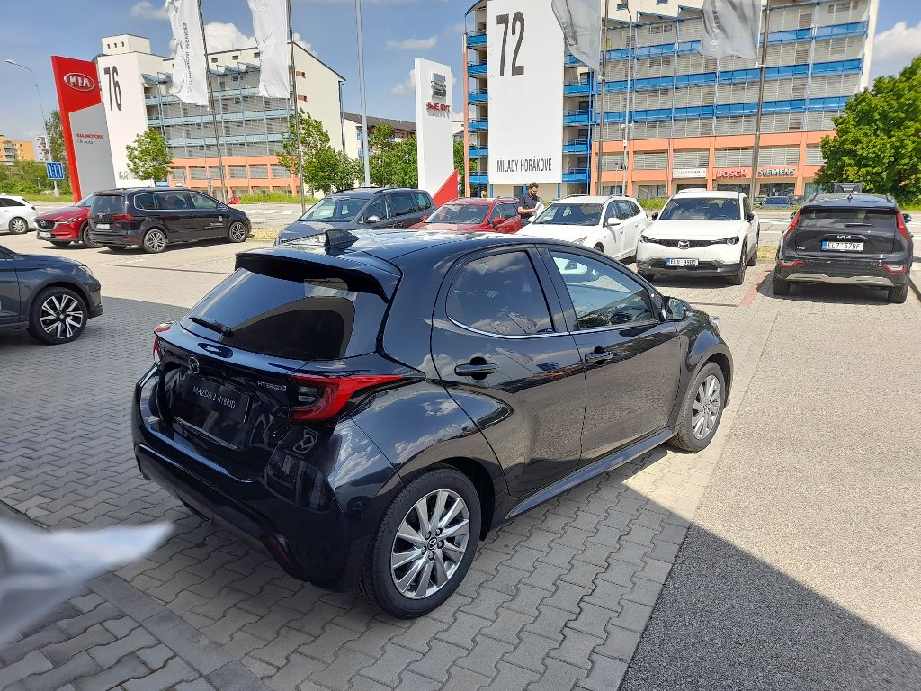 Mazda 2 Hybrid