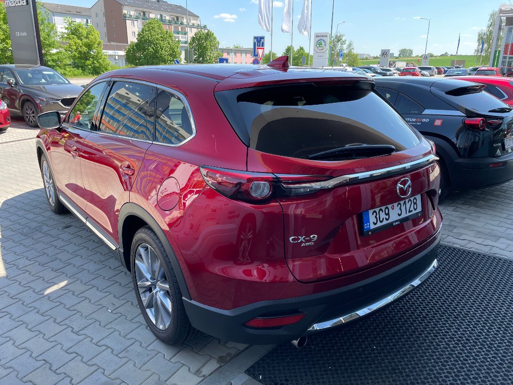 Mazda CX-9