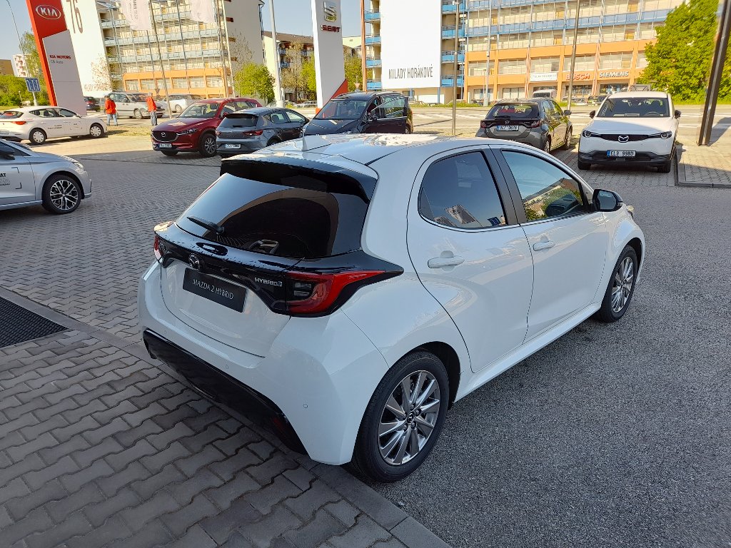 Mazda 2 Hybrid