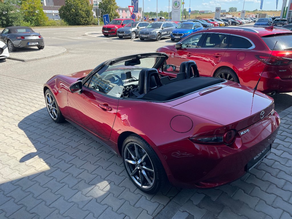 Mazda MX-5
