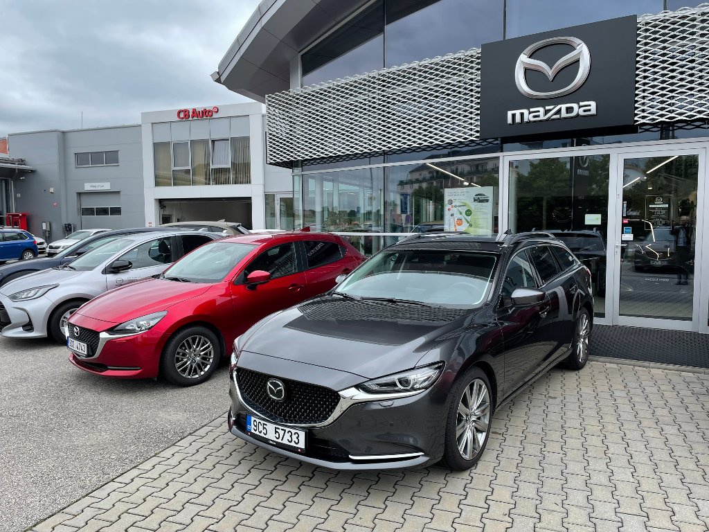 Mazda 6