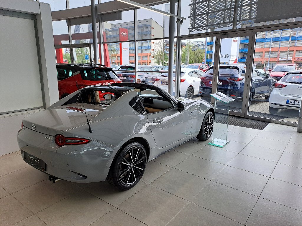 Mazda MX-5