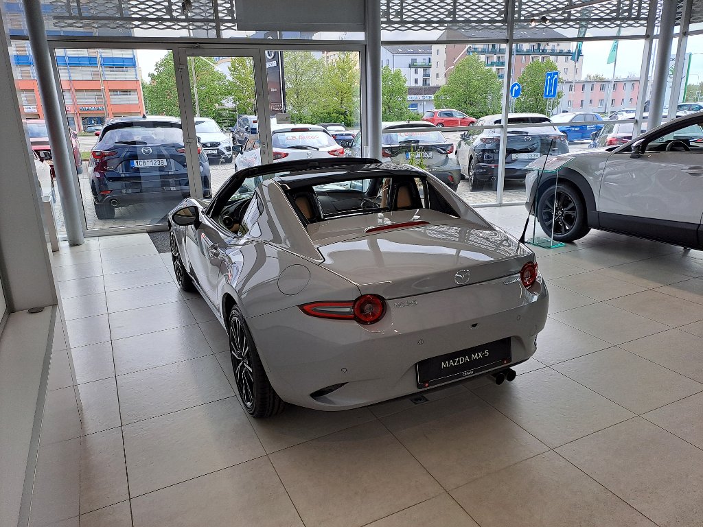 Mazda MX-5