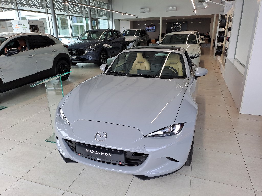 Mazda MX-5